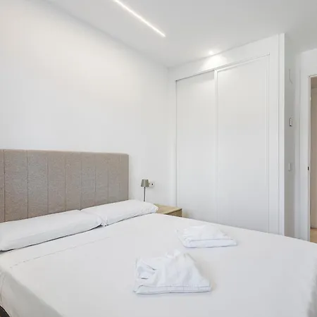 Skyline Grand Con Aticos Duplex Y Piscinas Privadas Dénia